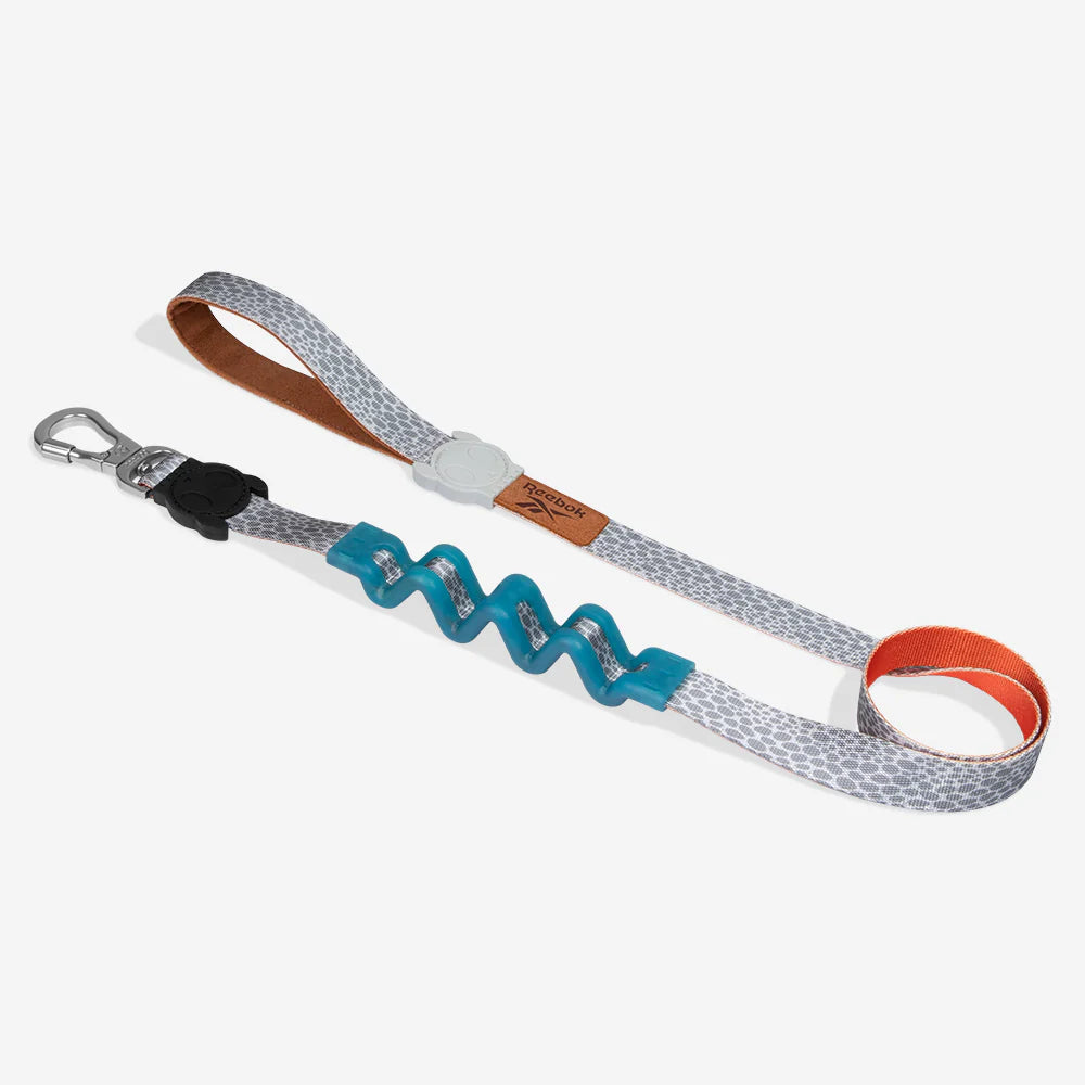 Correa Ruffleash - Antitirones para perros Suede Reebok x Zee.Dog de ZEEDOG, antitirones, suave