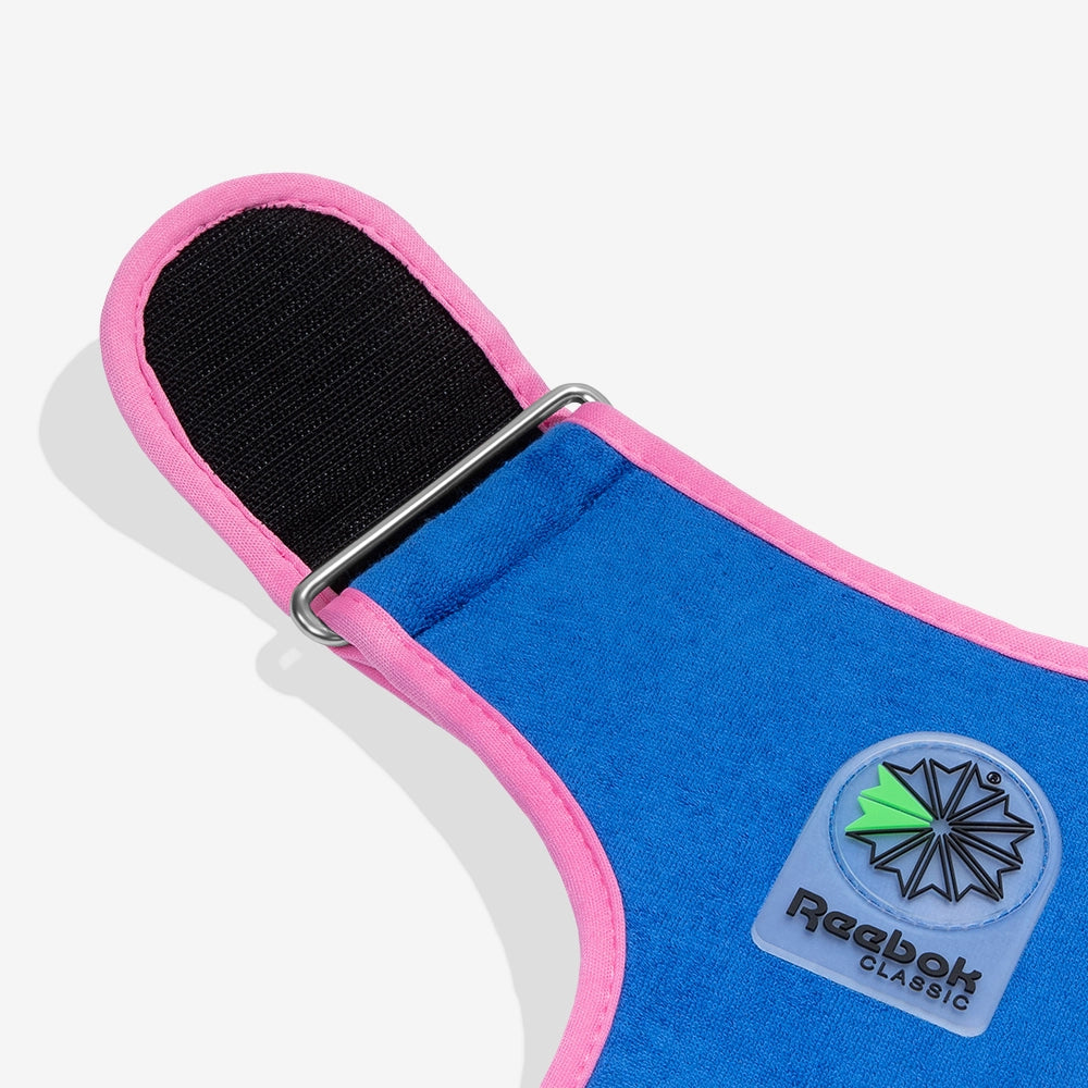 Pechera para perros Aerobic Reebok x Zee.Dog de ZEEDOG, transpirable, ajustable