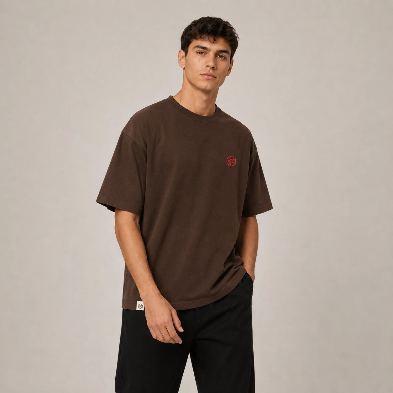 Camiseta básica marrón premium bordado - Oversize de RazasLovers, Marrón, Rojo, marrón, transpirable