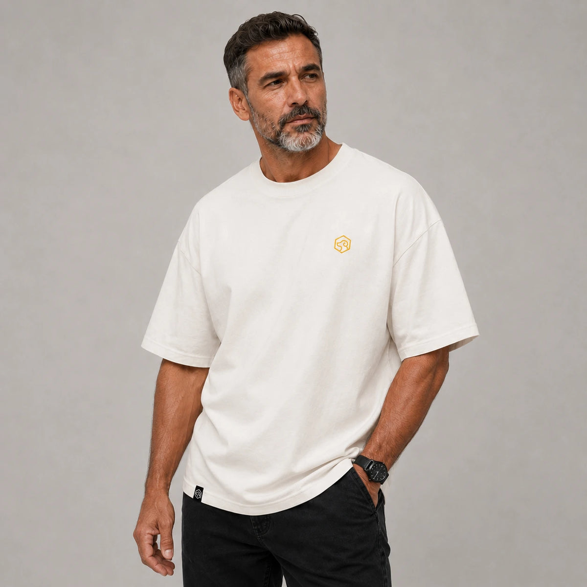 Camiseta básica Blanco hueso premium bordado - Oversize de RazasLovers, Blanco Hueso, Amarillo, blanco