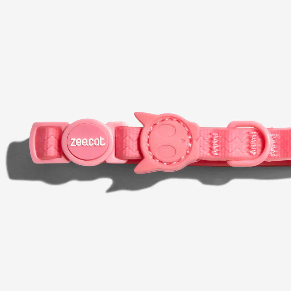 Collar NeoPro™ bubblegum para gatos ZEECAT de ZEEDOG, resistente al agua, impermeable