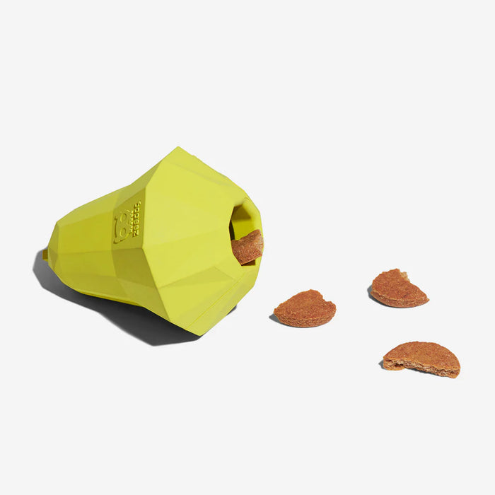 Juguete dispensador de golosinas para perros Súper Pear de ZEEDOG, vista principal