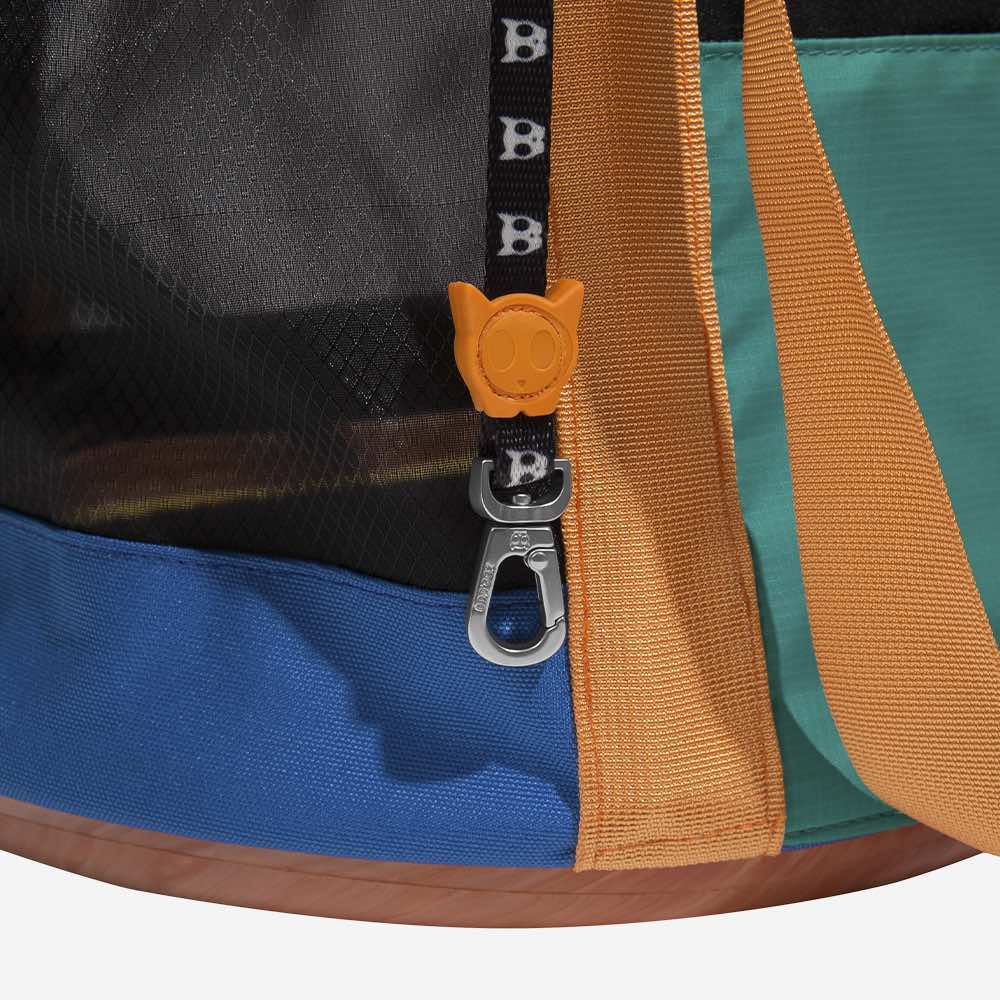 Maleta viajera para gato ZEECAT Polo de ZEEDOG, impermeable, vista principal